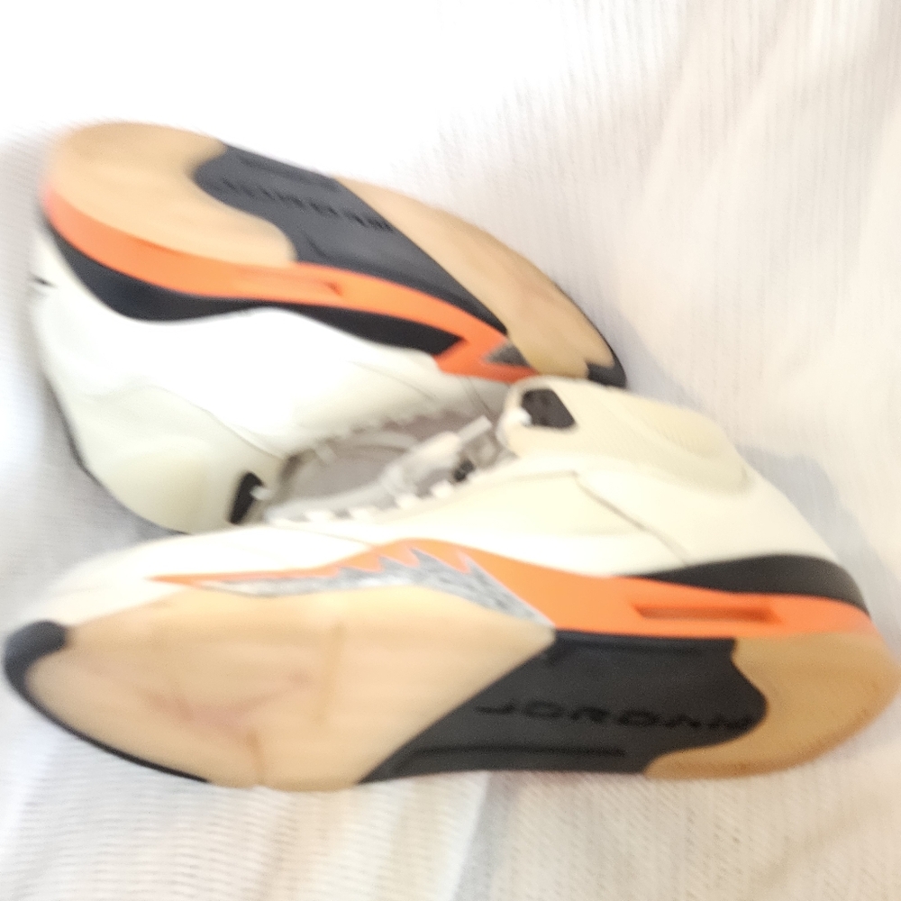 Jordan 5 Men's White and Orange Sneakers Size 14 - Picture 16 of 16